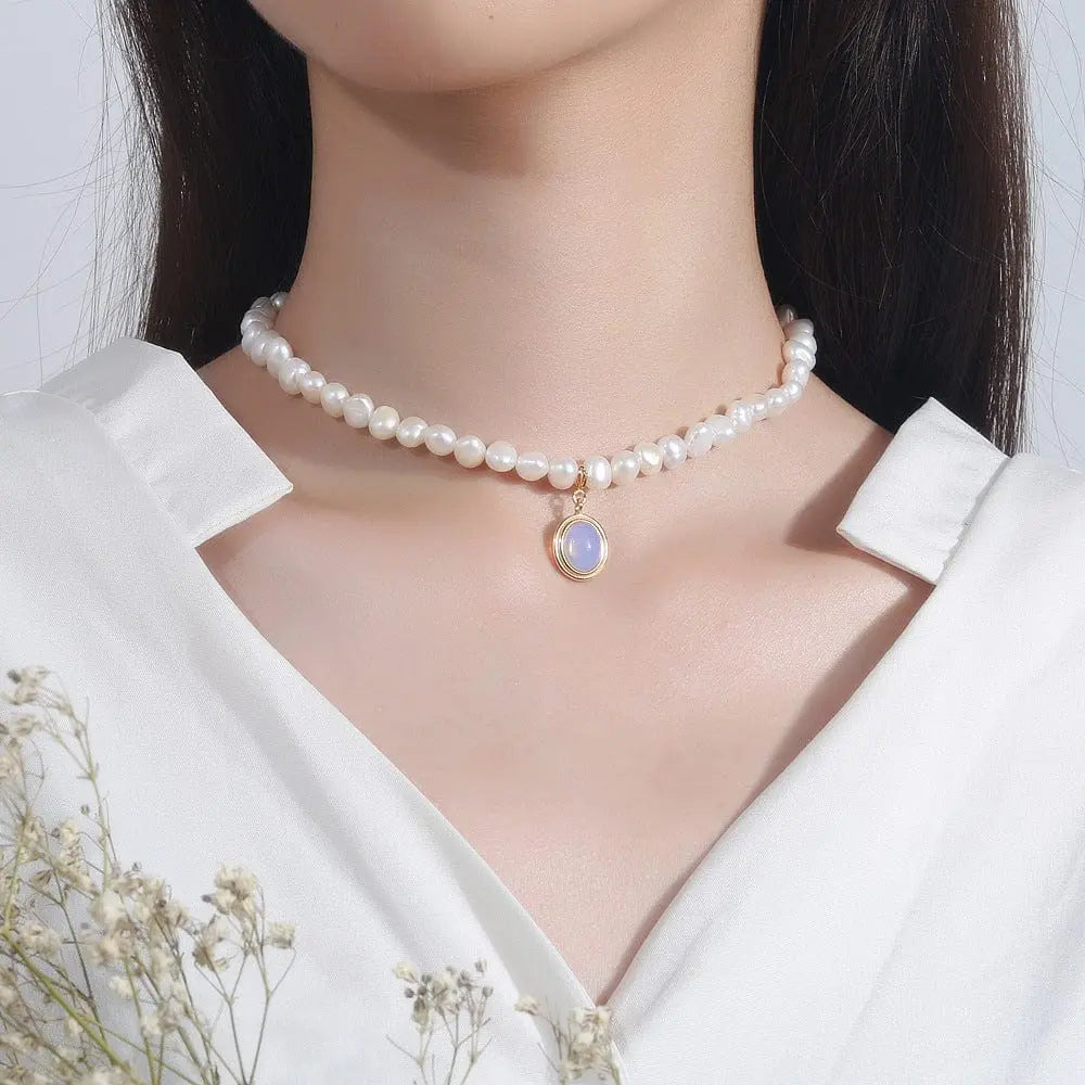 Trendy Round Medal Pearl Necklace Irregular Pearl